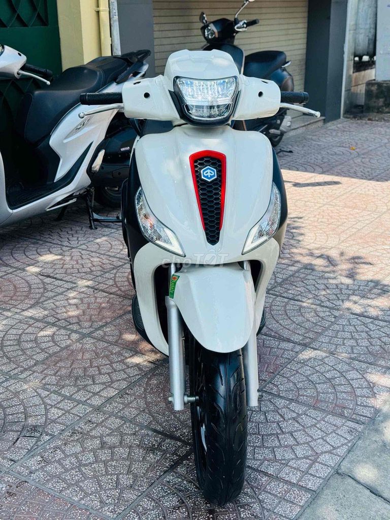 Piaggio Medley 2022 - ảnh 1