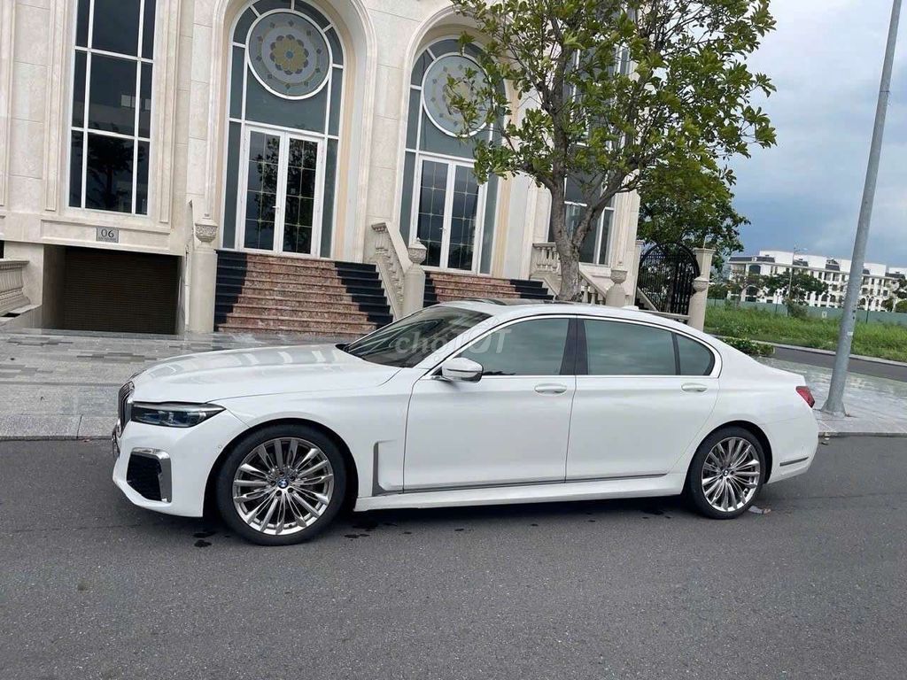 BMW 2018 - ảnh 1