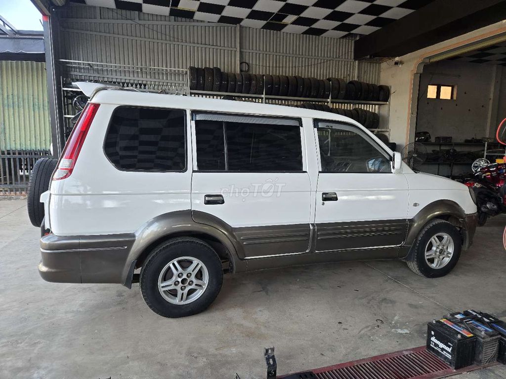 Mitsubishi Jolie 2005 - ảnh 3