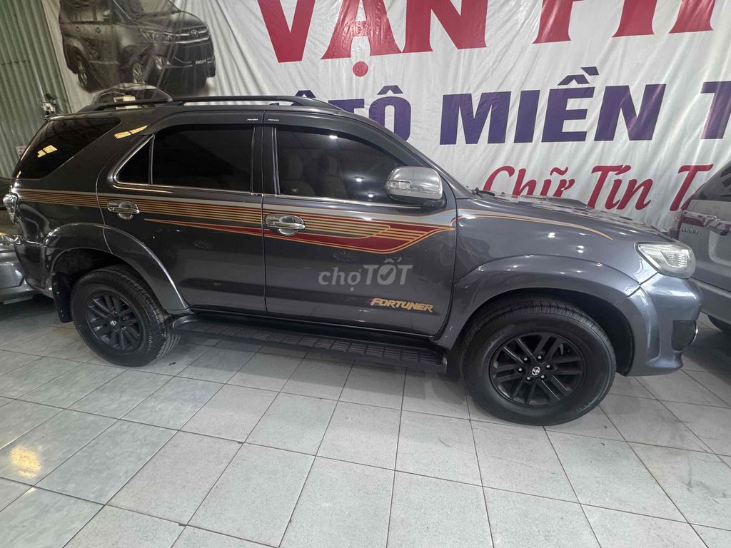 Toyota 2014 - ảnh 1