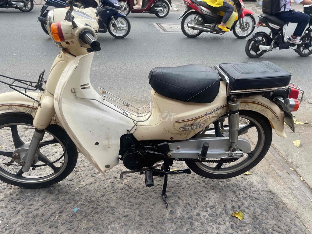 Honda Cub 2017 - ảnh 2