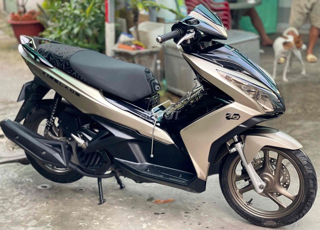 Honda Air Blade 2013 - ảnh 5