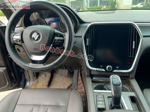 VinFast Lux SA 2.0 Plus 2.0 AT 2019 - ảnh 5