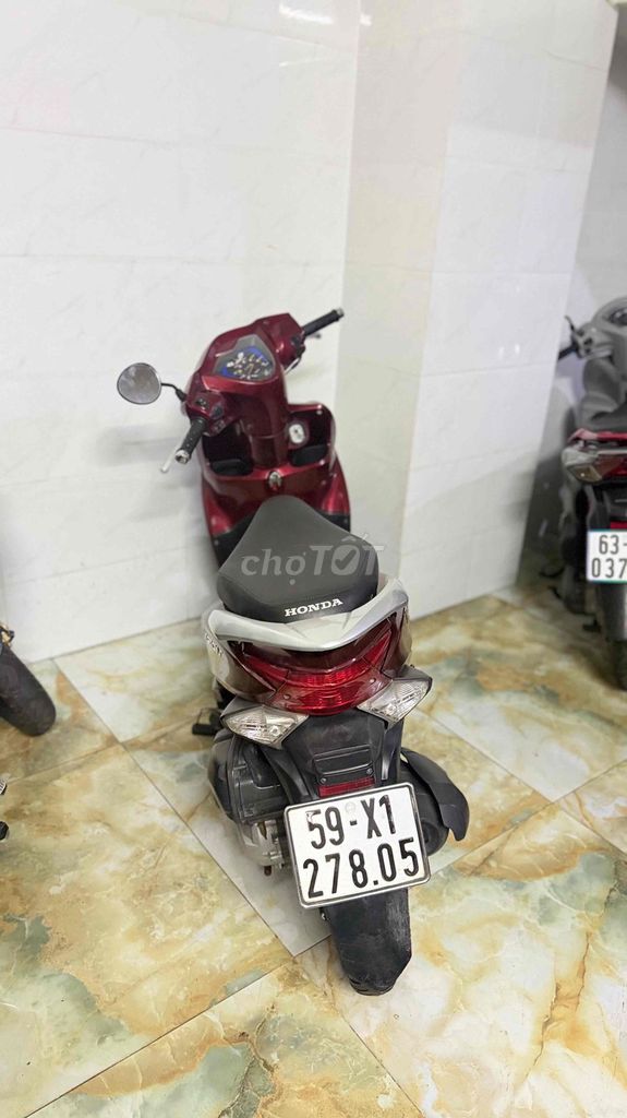 Honda Vision 2012 - ảnh 3