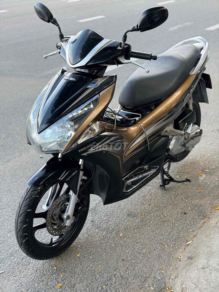 Honda Air Blade 2012 - ảnh 4