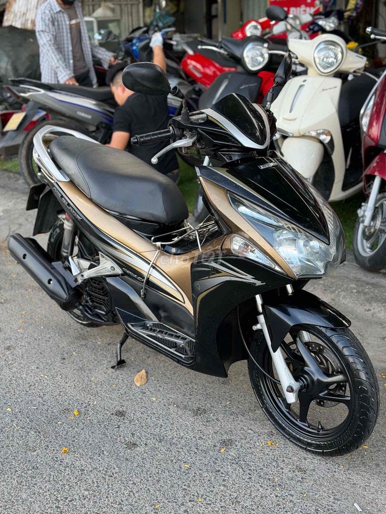 Honda Air Blade 2012 - ảnh 5