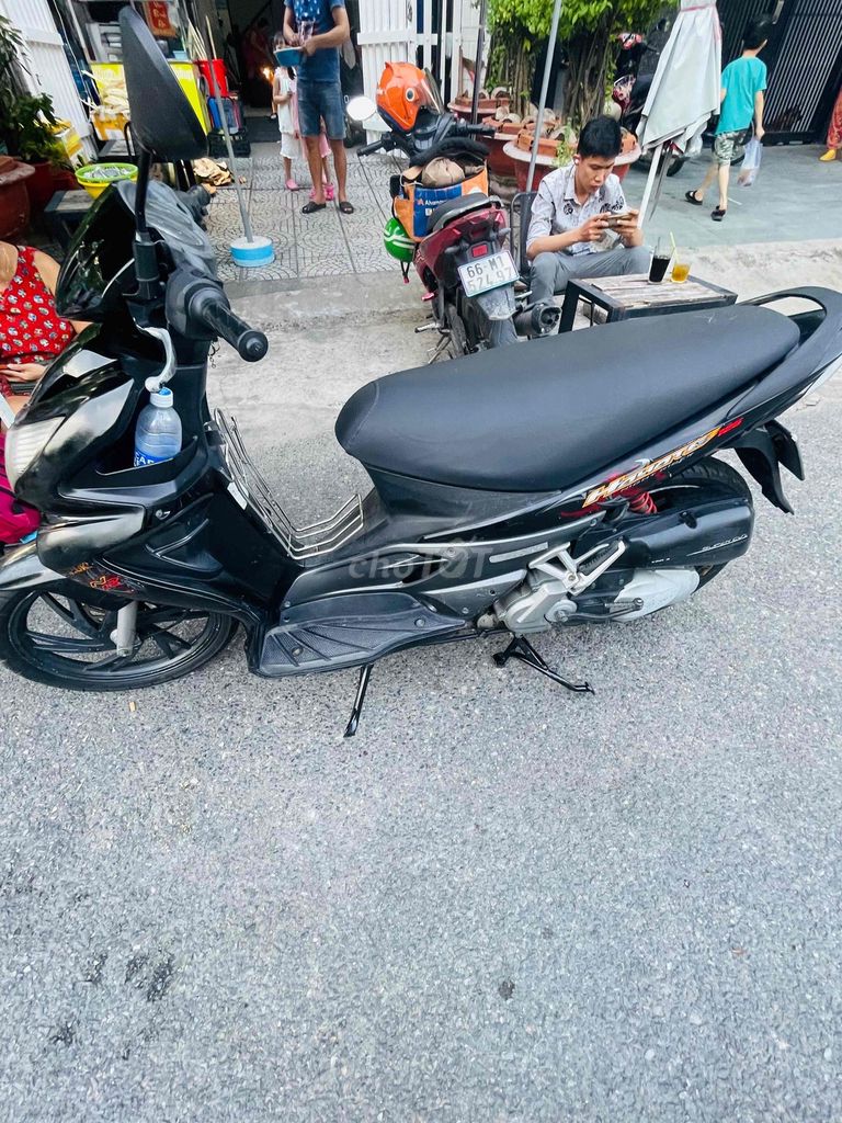 Suzuki Hayate 2011 - ảnh 3