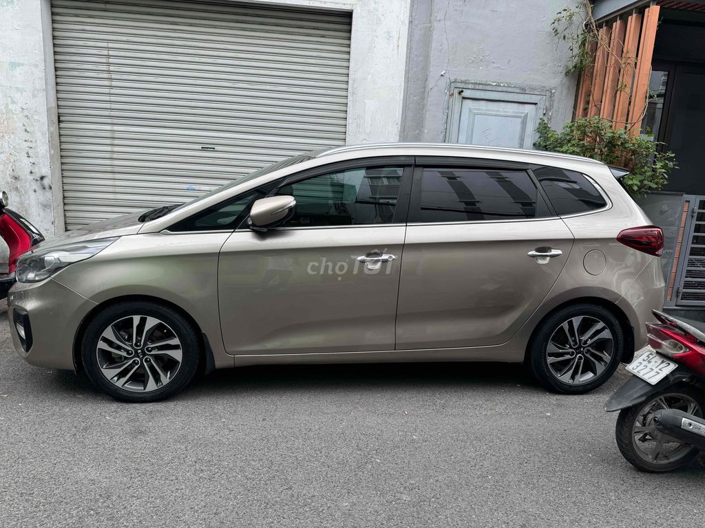 Kia Rondo 2018 - ảnh 3