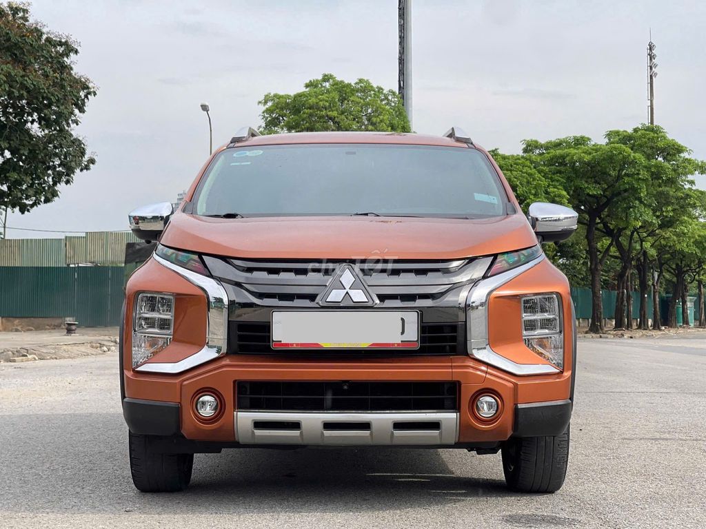Mitsubishi 2021 - ảnh 1