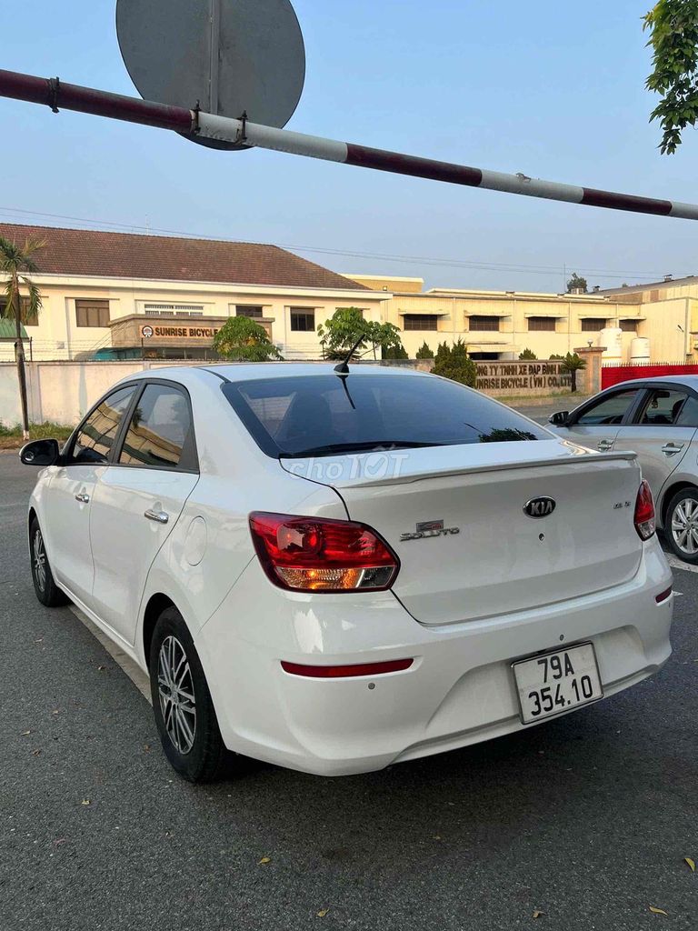 Kia Soluto 2021 - ảnh 4