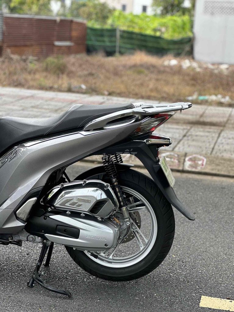 Honda SH 2018 - ảnh 4