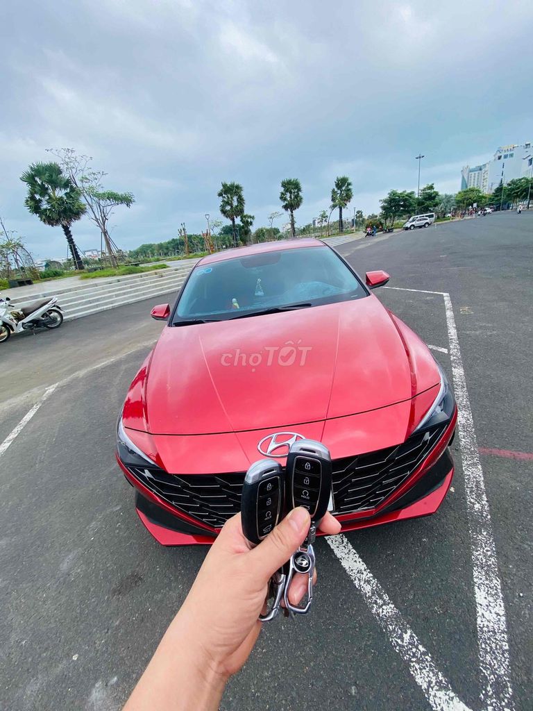 Hyundai Elantra 2022 - ảnh 5
