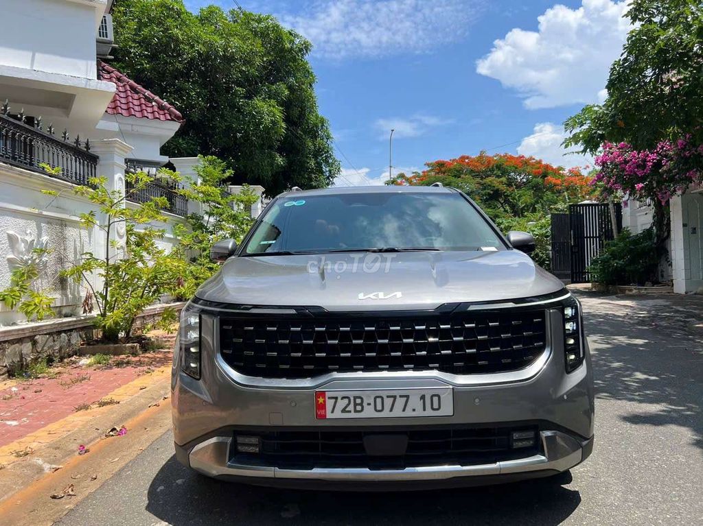 Kia Carnival 2025 - ảnh 1
