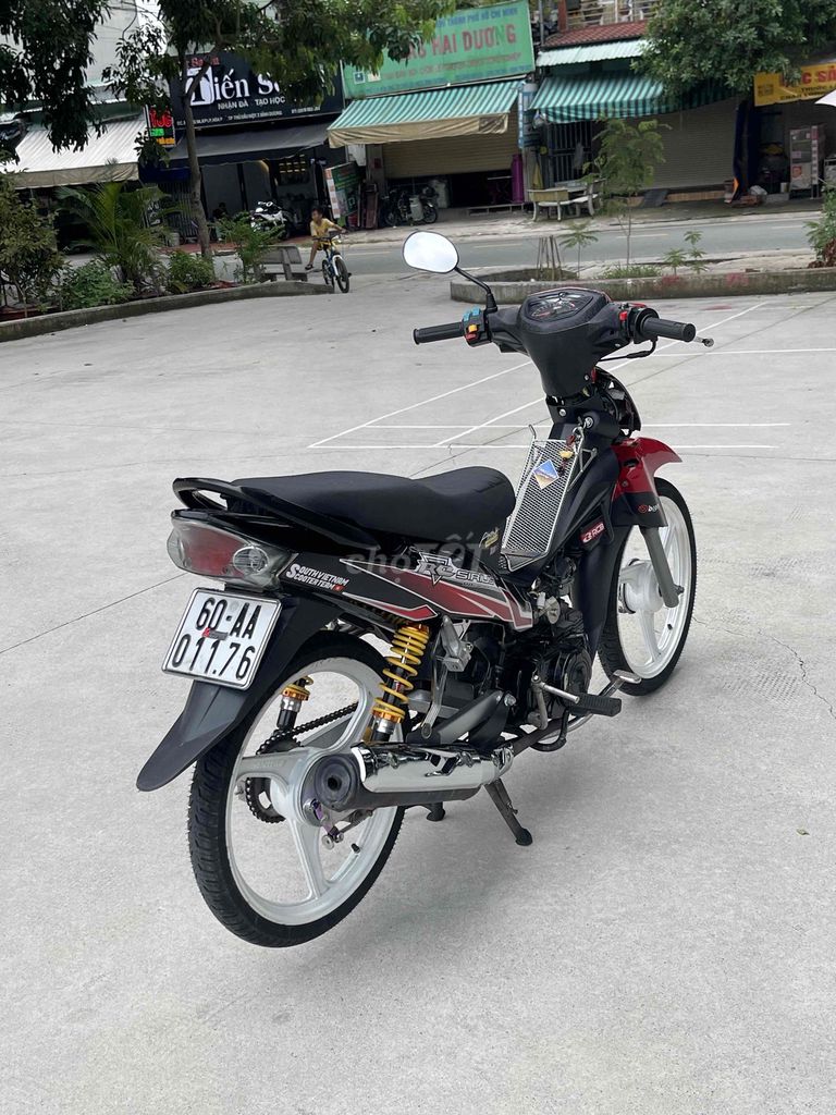 Yamaha Sirius 2011 - ảnh 4