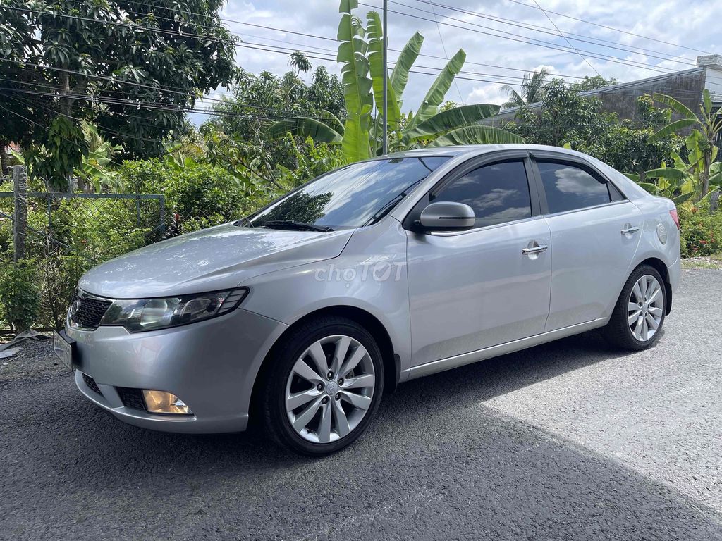 Kia Forte 2011 - ảnh 1