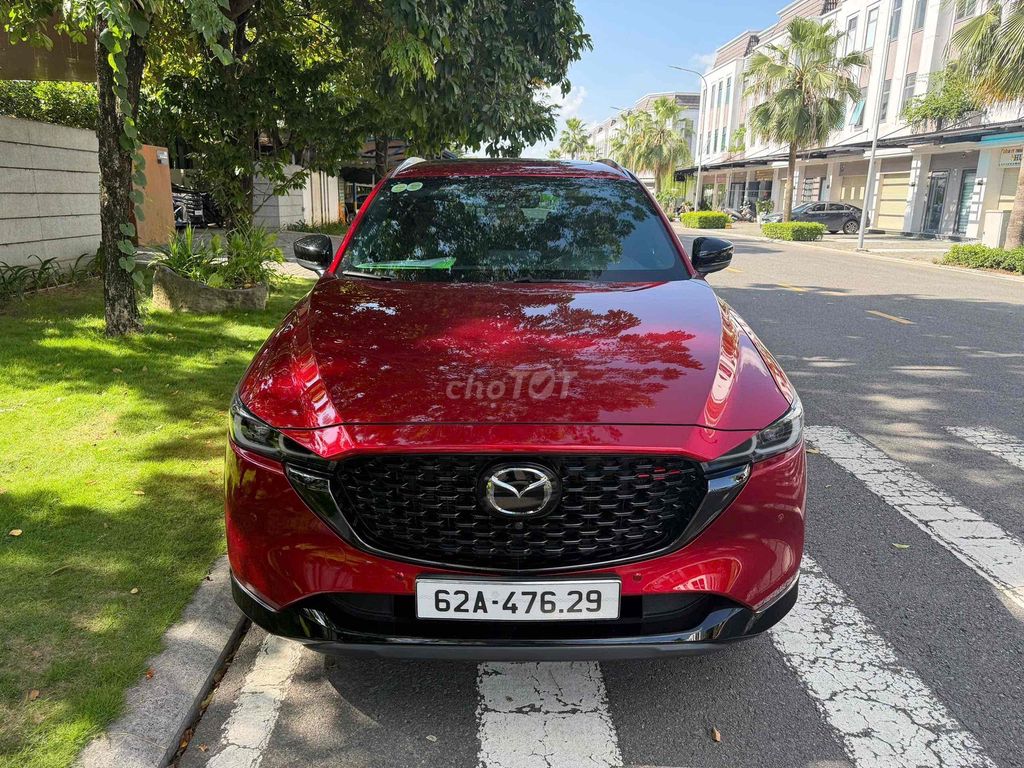 Mazda 2025 - ảnh 1