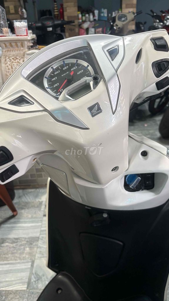Honda Lead 2018 - ảnh 3
