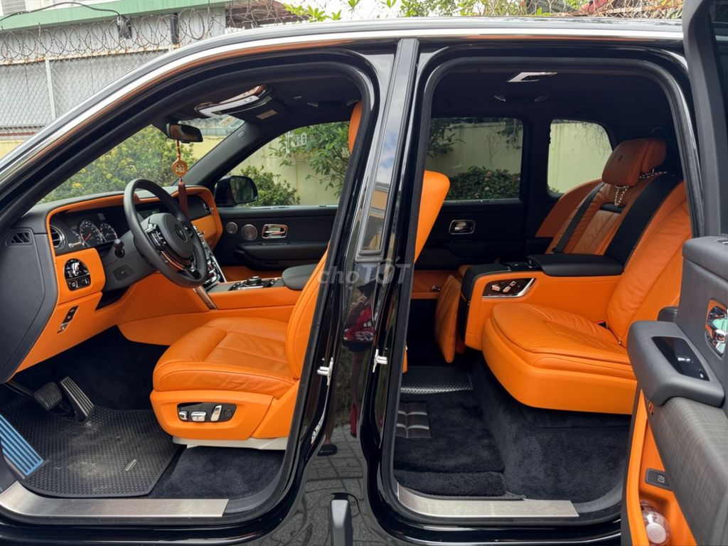 Rolls-Royce 2022 - ảnh 4