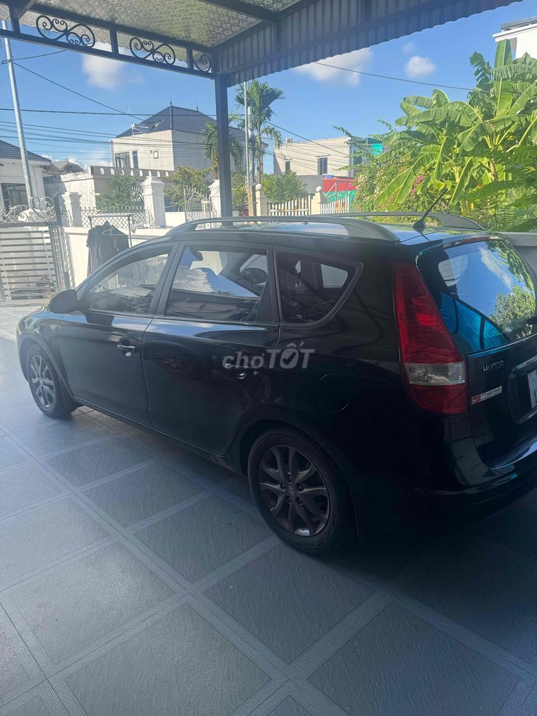 Hyundai i30 2011 - ảnh 3