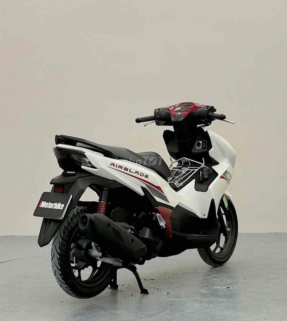 Honda Air Blade 2026 - ảnh 3