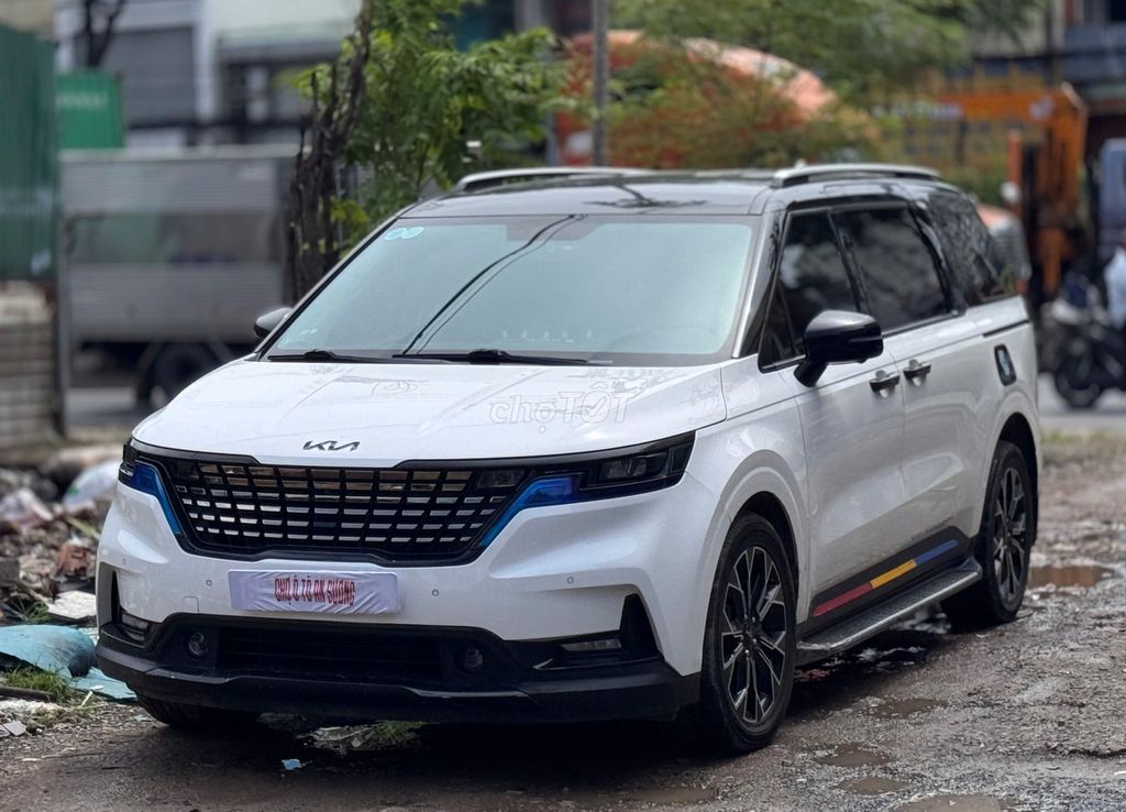 Kia Carnival 2023 - ảnh 3