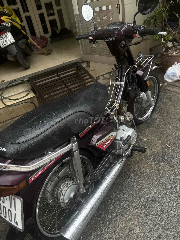 Honda Dream 1996 - ảnh 2