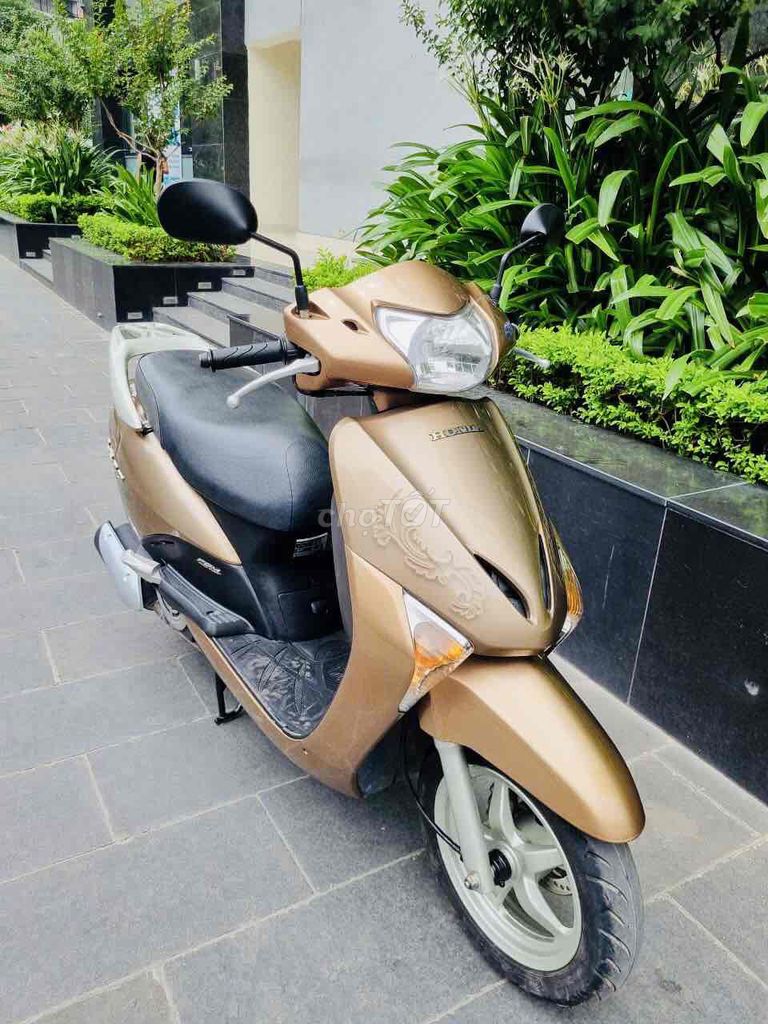 Honda Lead - ảnh 3