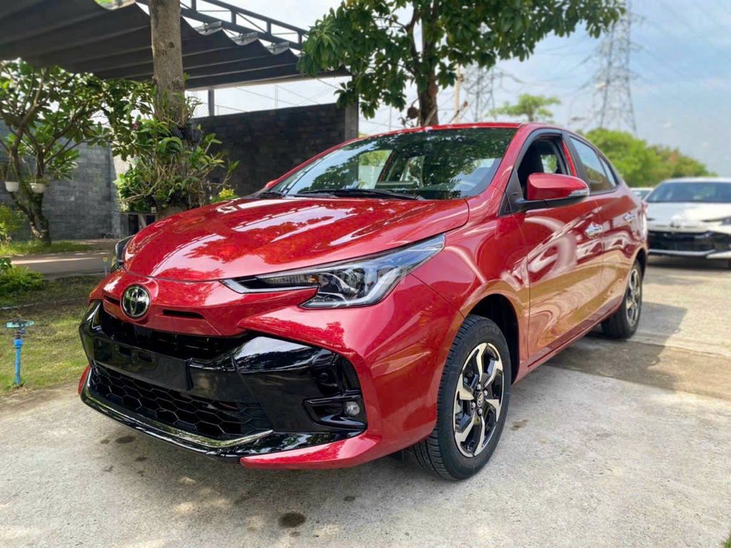 Toyota Vios - ảnh 4