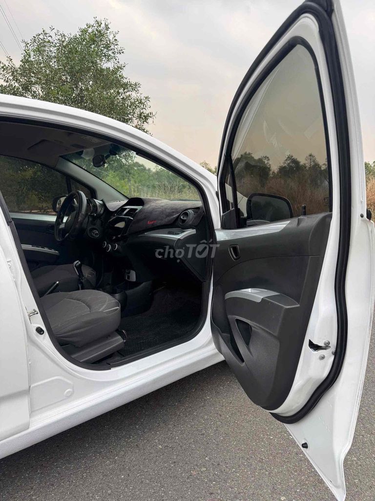 Chevrolet Spark 2016 - ảnh 5