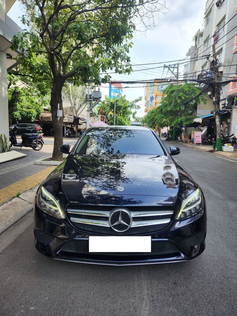 Mercedes-Benz 2020 - ảnh 2