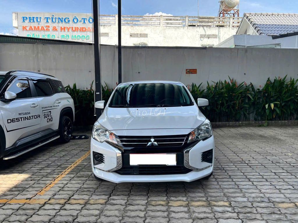 Mitsubishi Attrage 2025 - ảnh 2