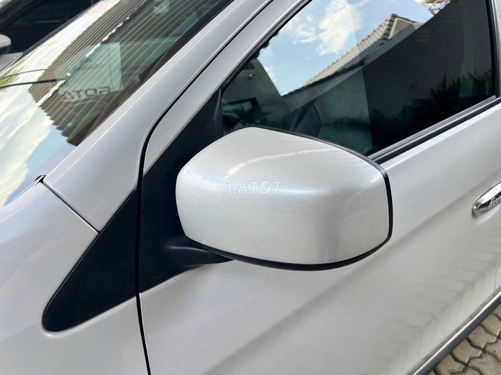 Mitsubishi Attrage 2025 - ảnh 4