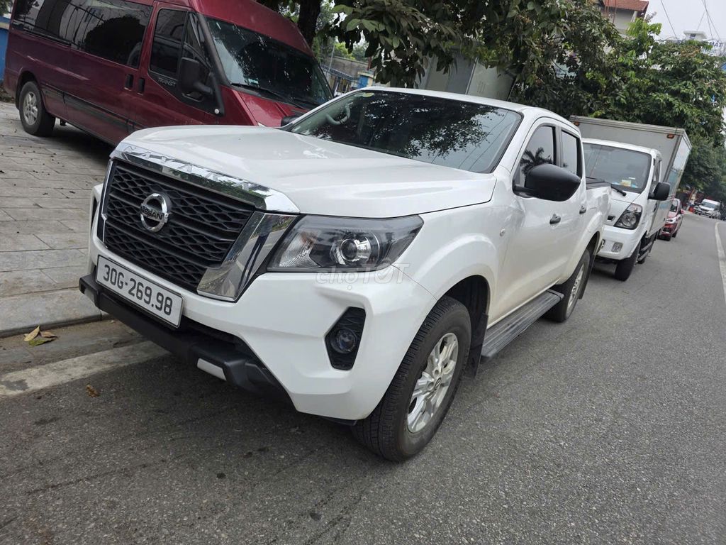 Nissan Navara 2024 - ảnh 2
