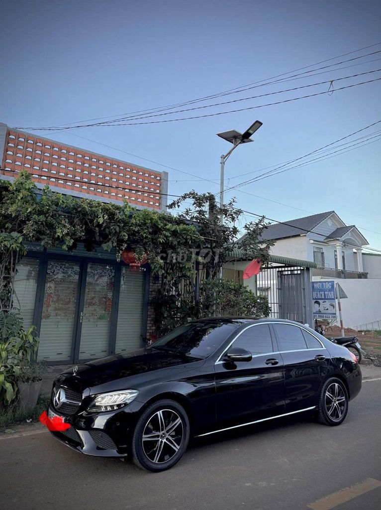 Mercedes-Benz 2020 - ảnh 2