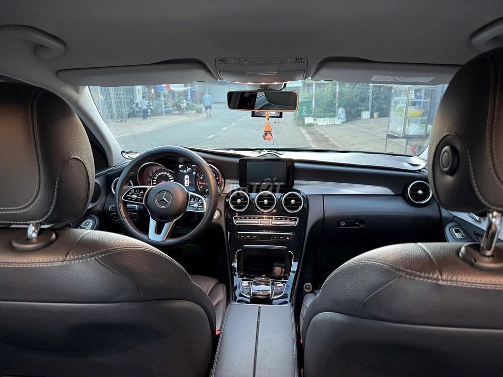 Mercedes-Benz 2020 - ảnh 3