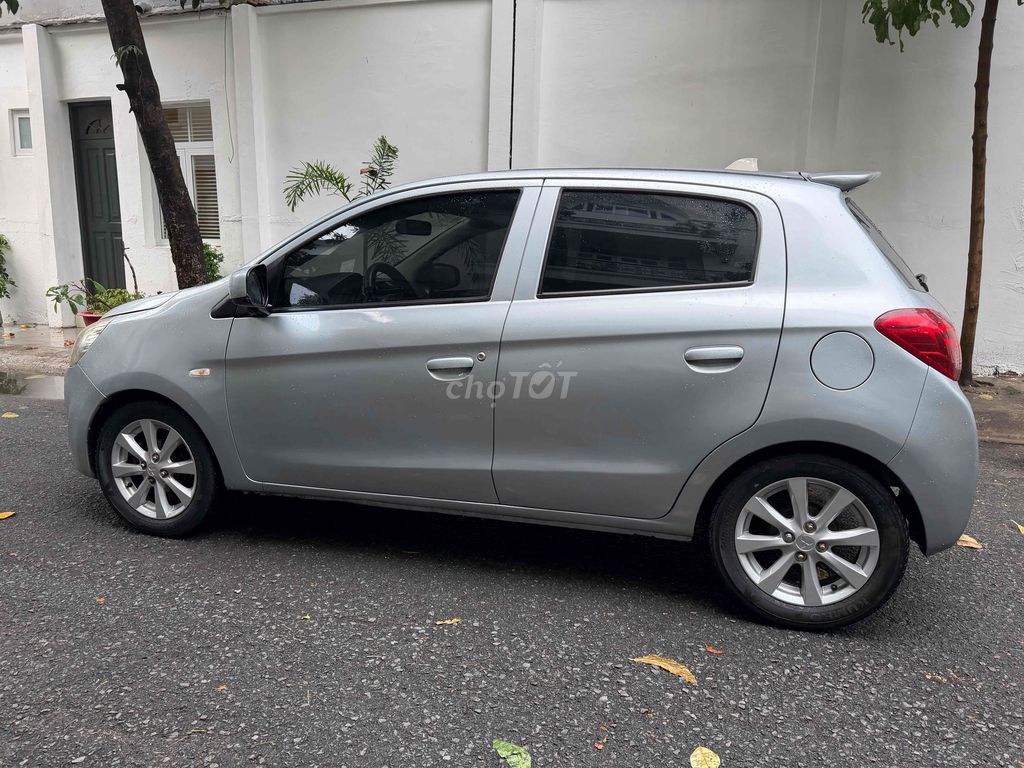 Mitsubishi Mirage 2015 - ảnh 4