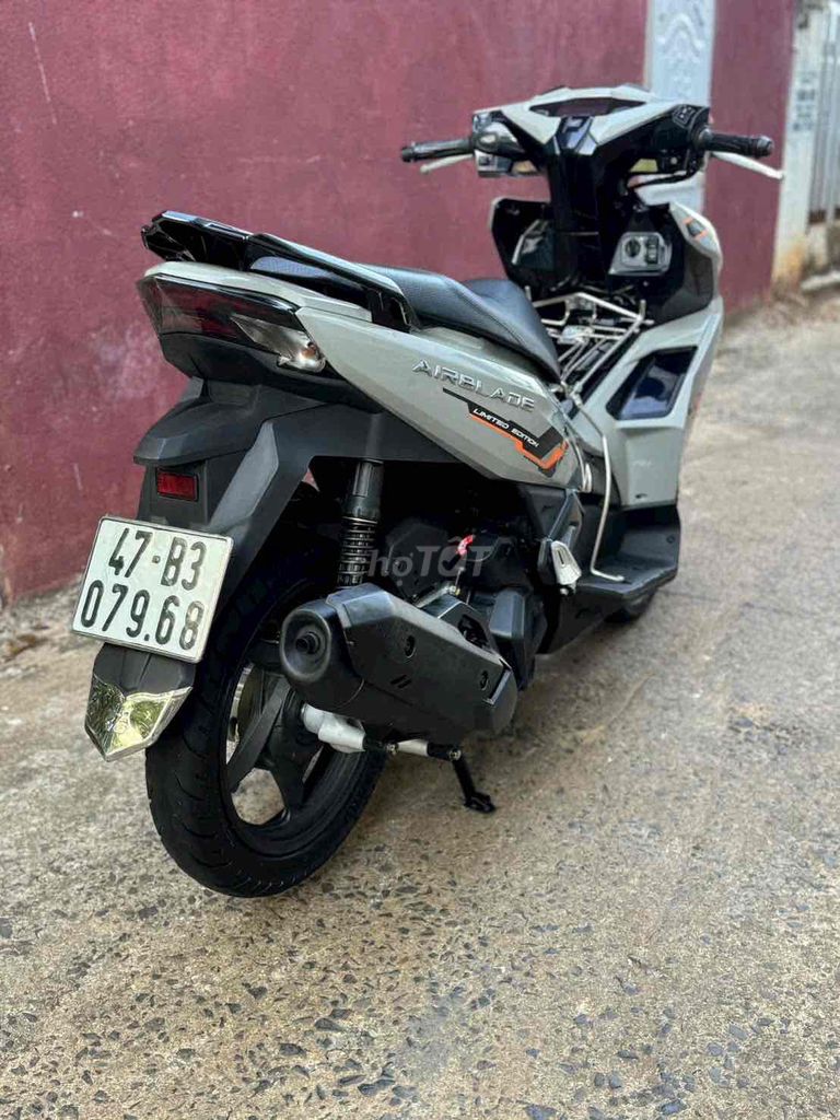 Honda Air Blade 2023 - ảnh 4