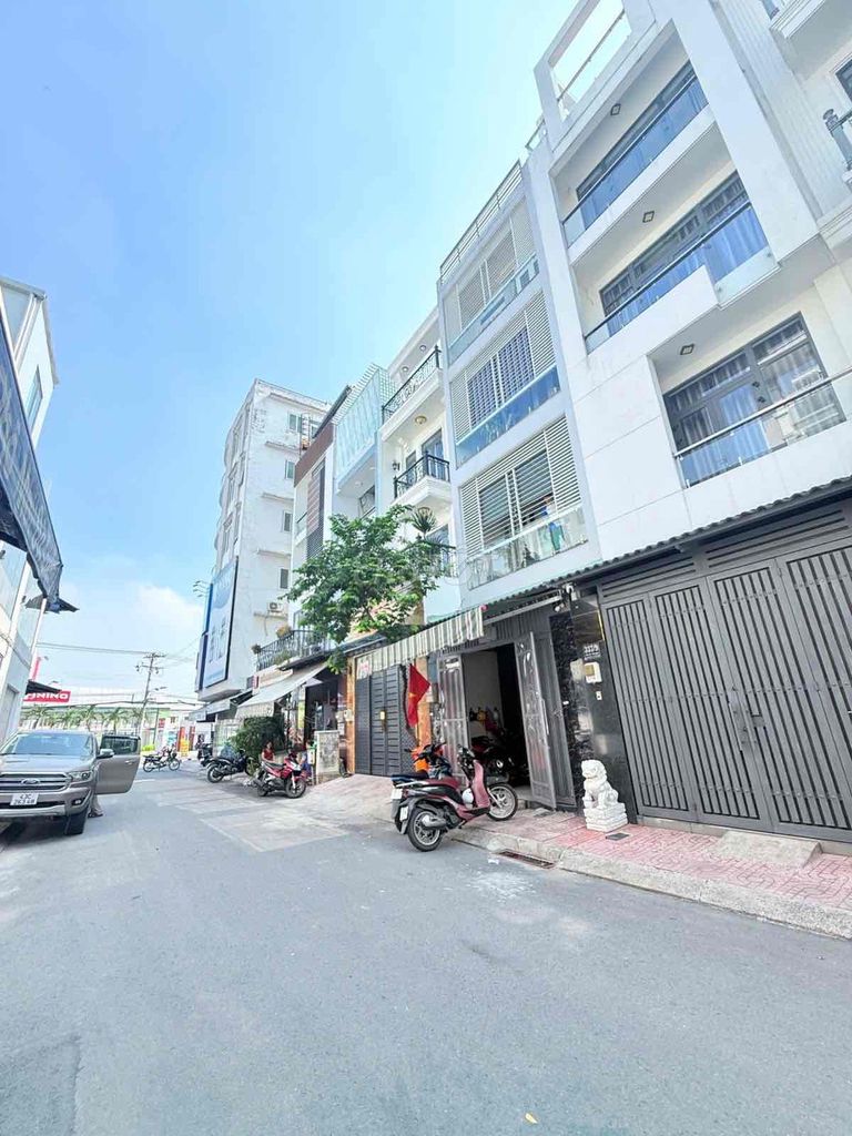 Nhà riêng tại Tân Phú, TP. Hồ Chí Minh - ảnh 2