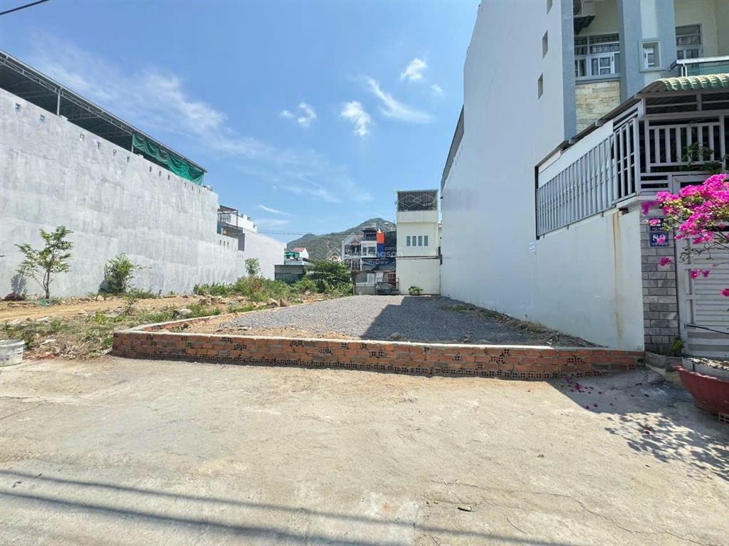 Bất động sản tại Khánh Hòa - ảnh 1