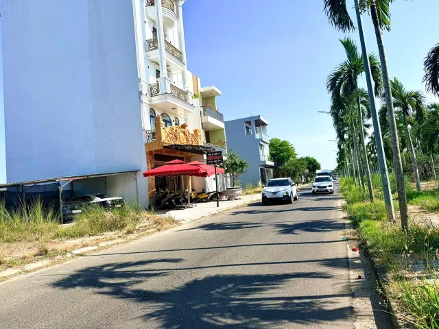 Bất động sản tại Quảng Ngãi - ảnh 1
