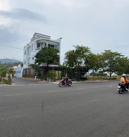 Bất động sản tại Khánh Hòa - ảnh 1