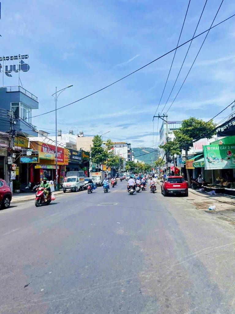 Bất động sản tại Khánh Hòa - ảnh 1