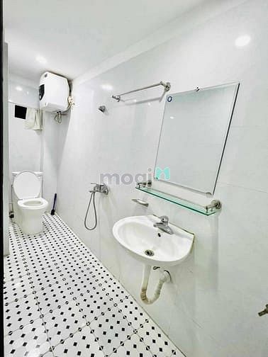 Căn hộ / chung cư tại Cầu Giấy, Hà Nội - ảnh 1