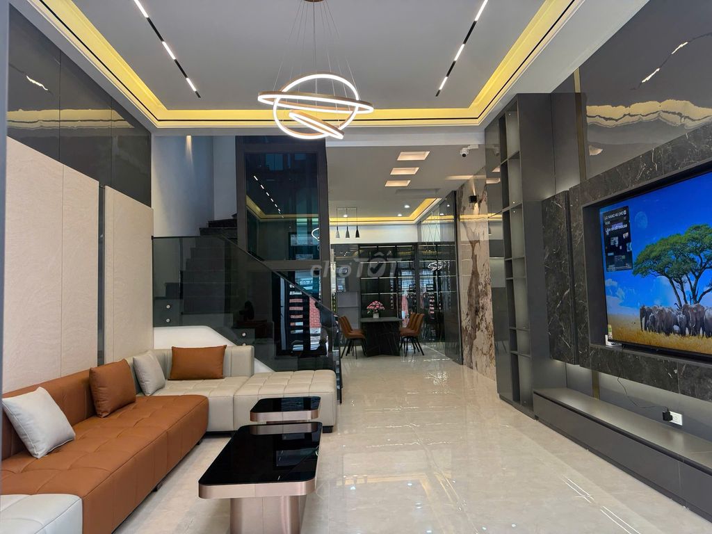 Nhà riêng tại Long Biên, Hà Nội - ảnh 2