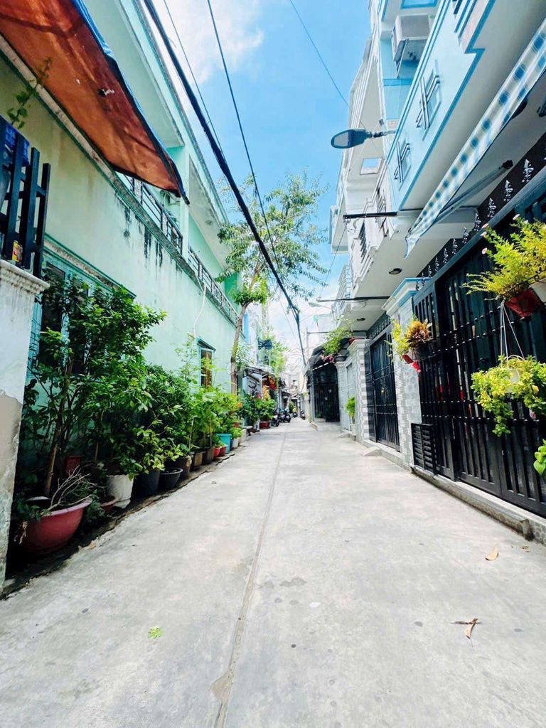Nhà riêng tại 8, TP. Hồ Chí Minh - ảnh 2