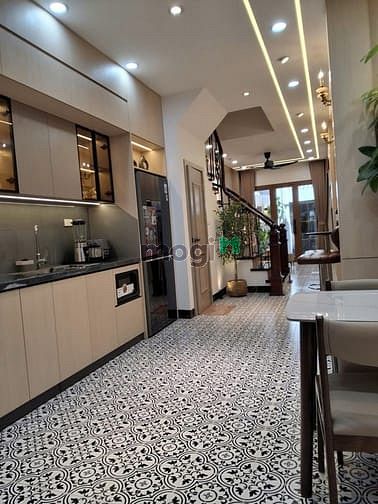 Nhà riêng tại Hai Bà Trưng, Hà Nội - ảnh 4