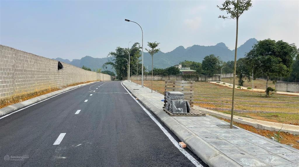 Bất động sản tại Hòa Bình - ảnh 1
