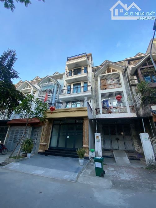 Bất động sản tại Hà Nội - ảnh 1