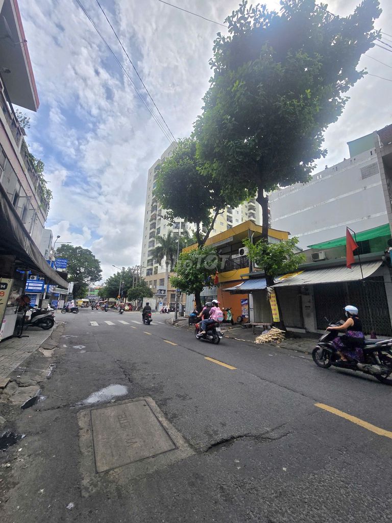 Nhà riêng tại Tân Phú, TP. Hồ Chí Minh - ảnh 2