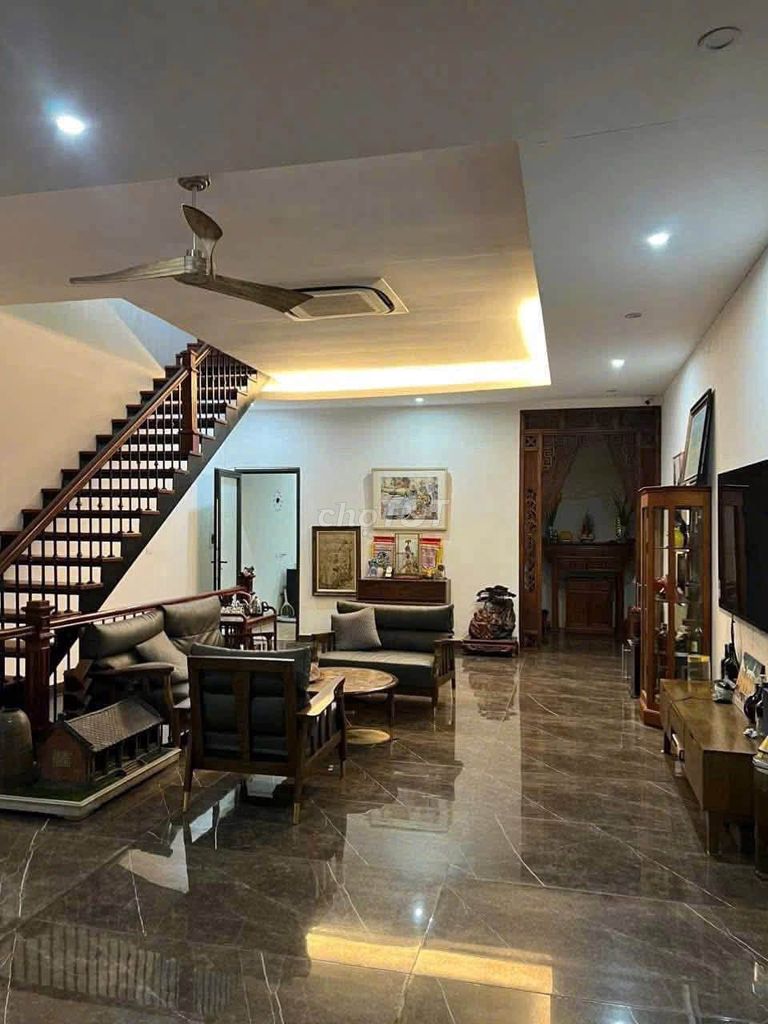 Nhà riêng tại Tây Hồ, Hà Nội - ảnh 4